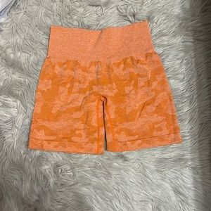 NVGTN Camo seamless shorts